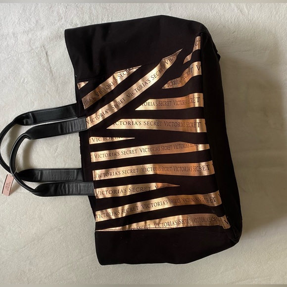 Victoria Secret bag 💼 - Picture 3 of 14